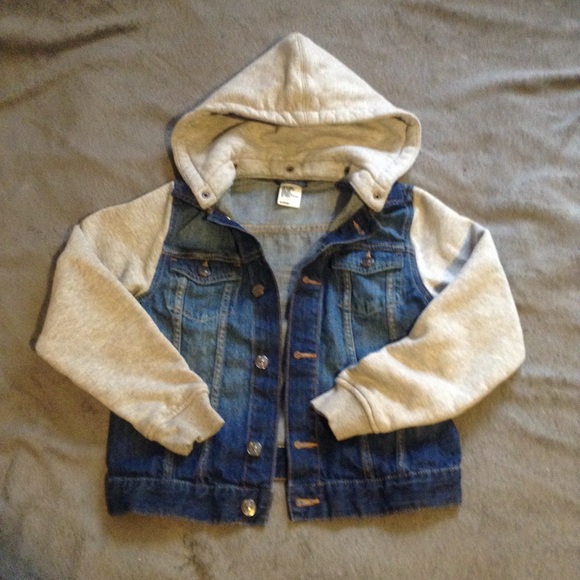 H&M Other - ❣❣Final Price❣❣ H&M Blue Denim Jean Jacket